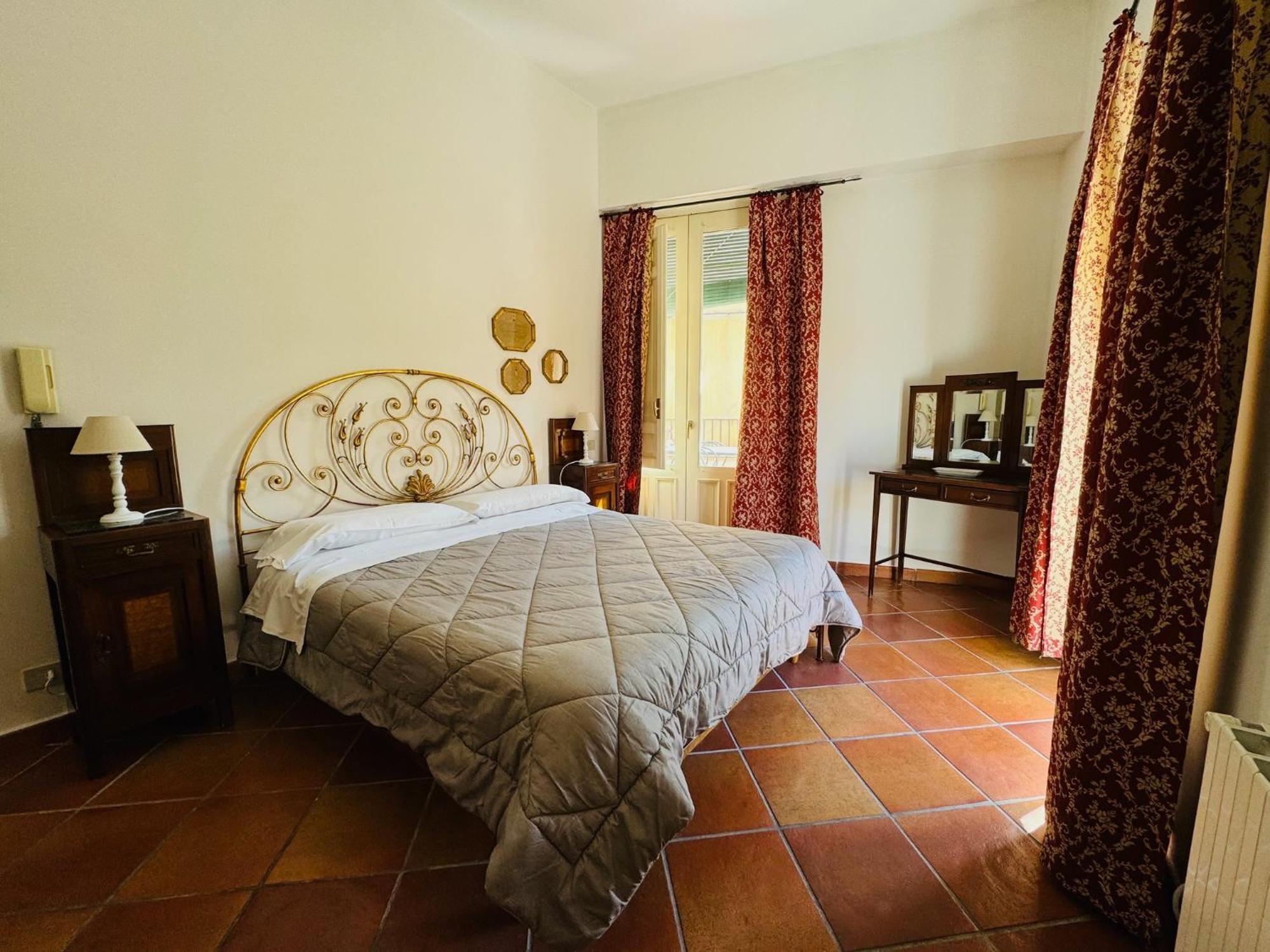 Penthouse Duomo Lejlighed Cefalù Eksteriør billede