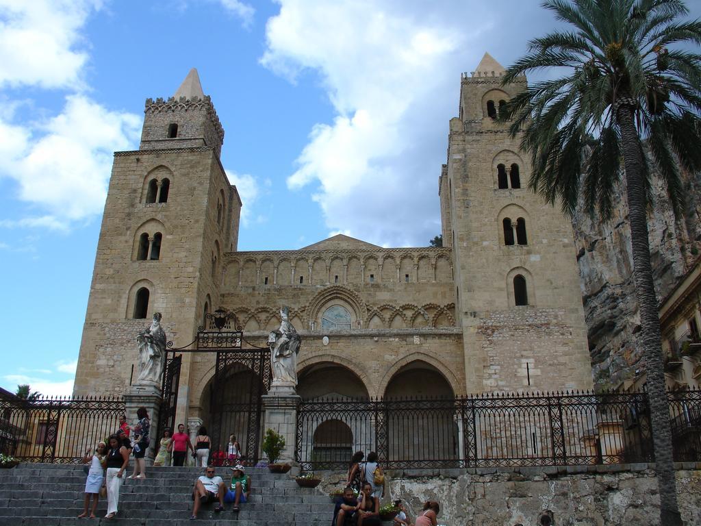 Penthouse Duomo Lejlighed Cefalù Værelse billede