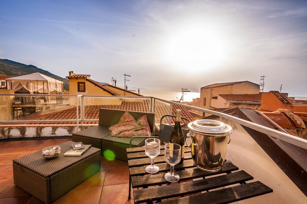 Penthouse Duomo Lejlighed Cefalù Eksteriør billede